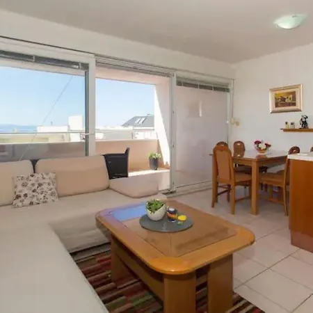 Apartment Ego